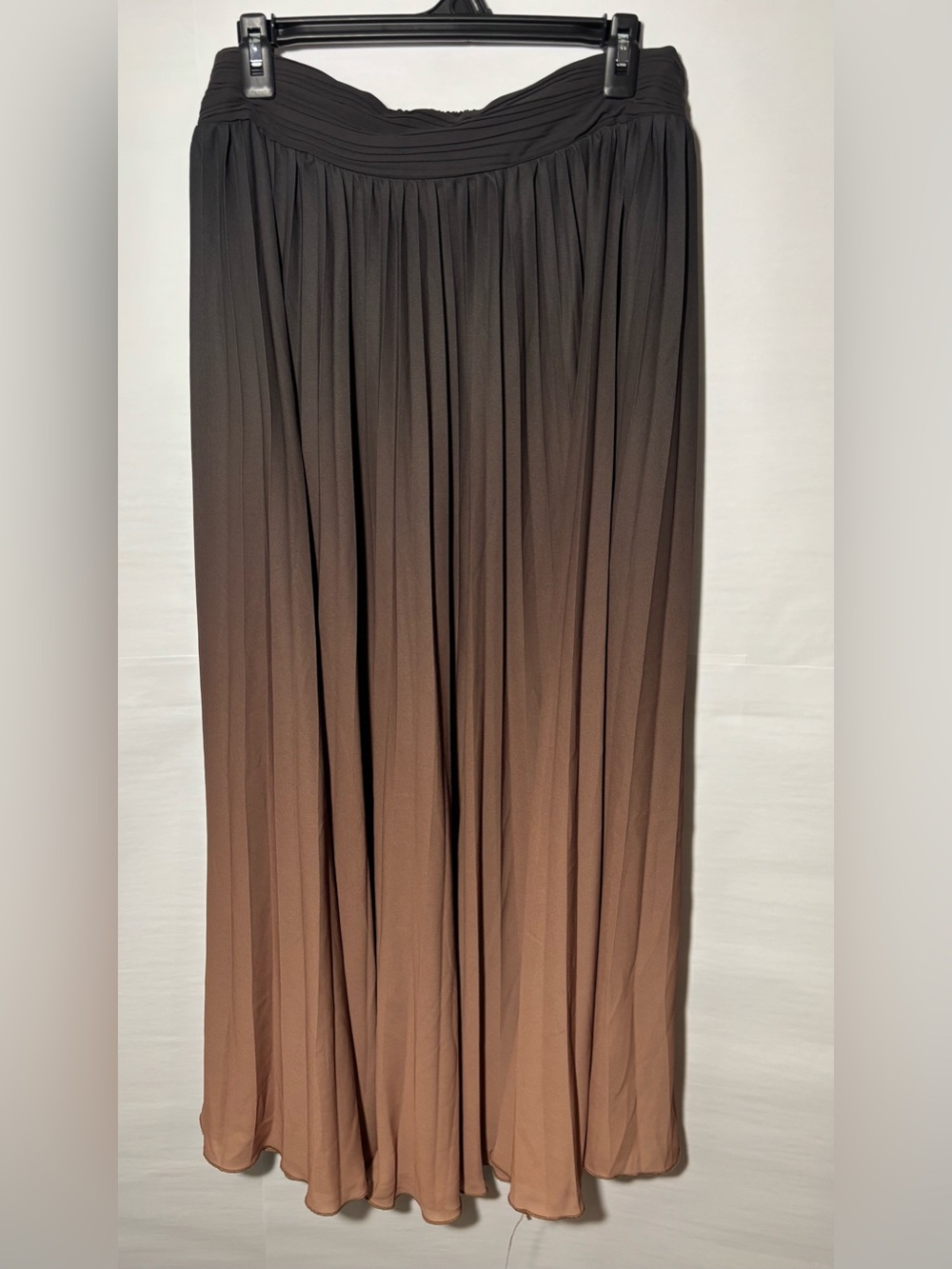 WD.NY XL Ombre Pleated Maxi Skirt Black Brown Smocked Waist